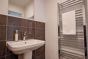 Host Stay The Old School House