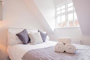 Host Stay New Street Dwelling