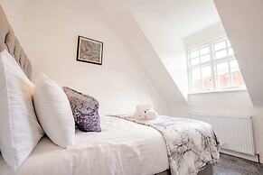 Host Stay New Street Dwelling