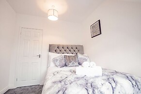 Host Stay New Street Dwelling