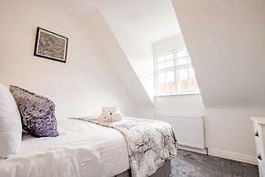 Host Stay New Street Dwelling