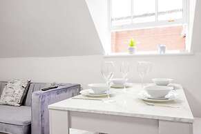 Host Stay New Street Dwelling