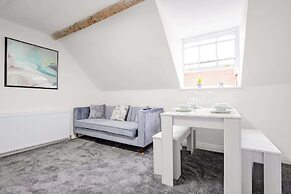 Host Stay New Street Dwelling