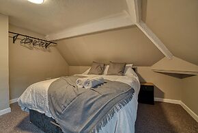 Host Stay Underhill House