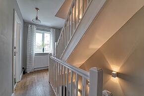 Host Stay Coney Green