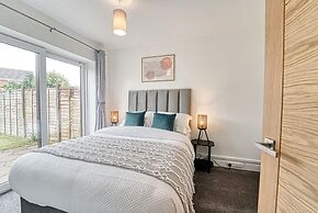 Host Stay Coney Green