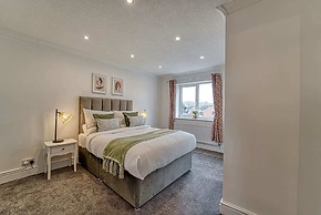 Host Stay Coney Green