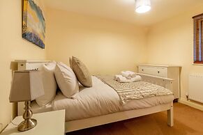 Host Stay Hillbrook House Apartment