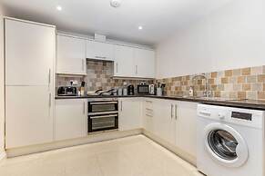 Host Stay Hillbrook House Apartment