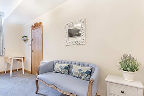 Host Stay Merchant House Basement