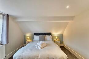 Host Stay Harrow Croft Dwelling