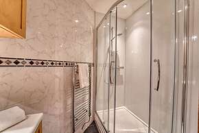 Host Stay Harrow Croft Dwelling