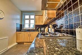 Host Stay Harrow Croft Dwelling