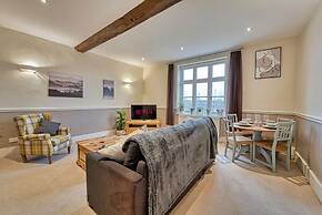Host Stay Harrow Croft Dwelling