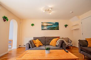 Host Stay Manfield Avenue