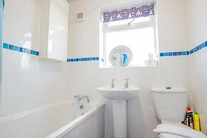 Host Stay Manfield Avenue