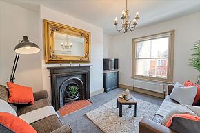 Host Stay Upper Tything Apartment