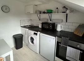 Host Stay Eign Street Dwelling