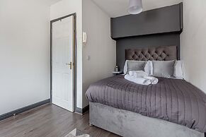 Host Stay New Street Accommodation