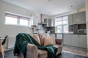 Host Stay Bromyard Flat 2