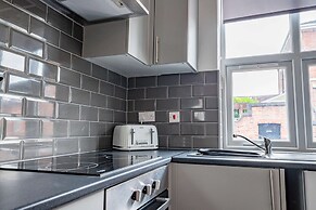 Host Stay Bromyard Flat 2