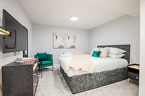 Host Stay Bridge Street Studio