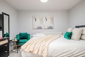 Host Stay Bridge Street Studio