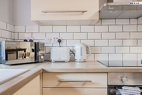 Host Stay Bridge Street Studio