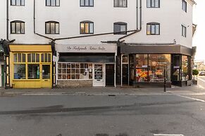 Host Stay Grand Parade