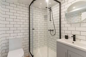 Host Stay Grand Parade