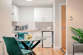 Host Stay Bridge Street Studio Apartment