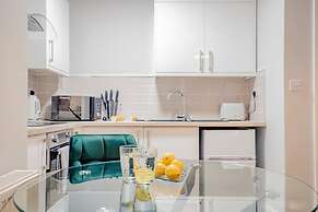 Host Stay Bridge Street Studio Apartment