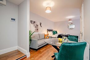Host Stay Bridge Street Studio Apartment