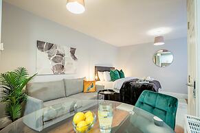 Host Stay Bridge Street Studio Apartment