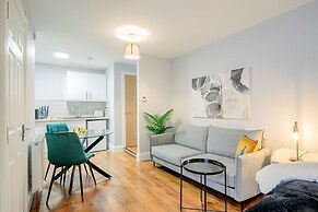 Host Stay Bridge Street Studio Apartment