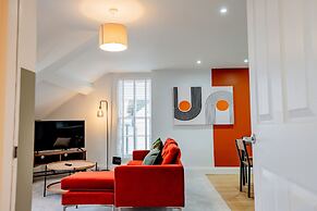 Host Stay Foley Abode