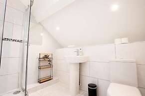 Host Stay Foley Abode