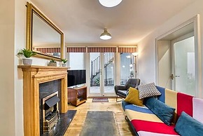 Host Stay The Basement on the Tything