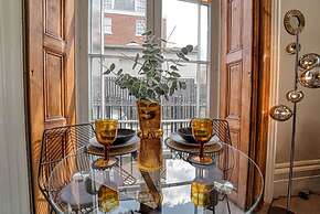 Host Stay Shaw Street Apartment