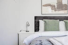 Host Stay Bridge Street Apartment