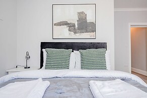 Host Stay Bridge Street Apartment