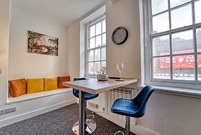 Host Stay Hills Apartment