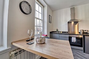 Host Stay Hills Apartment