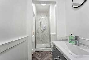 Host Stay Hills Dwelling