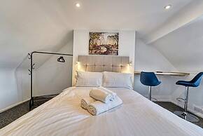 Host Stay Hills Residence