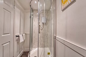 Host Stay Hills Residence