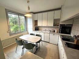 Superb House Near the Beach, 12 People