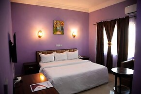 May Shorlet Suites