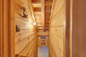 Cabin w/ Catch & Release Pond in Hueytown!