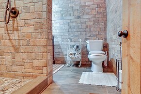 Cabin w/ Catch & Release Pond in Hueytown!